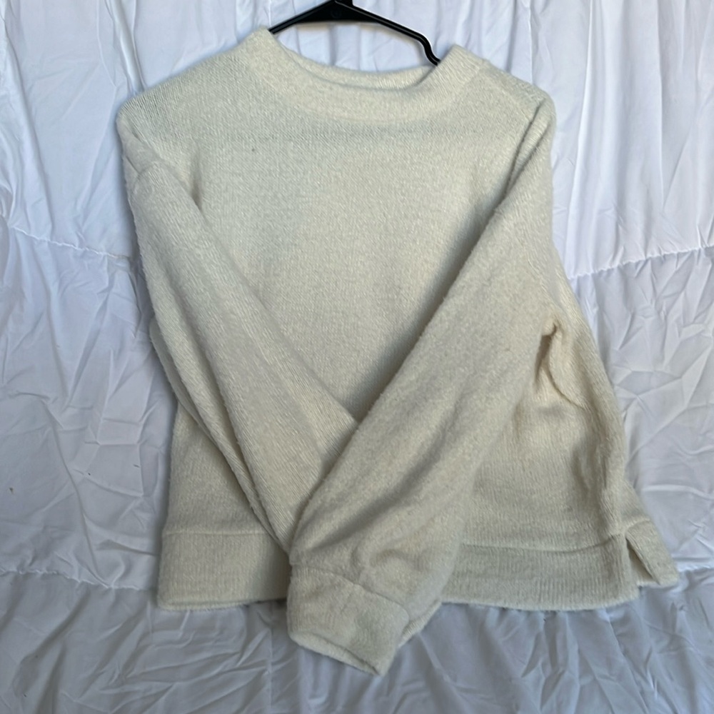 Old Navy Girls Sweater